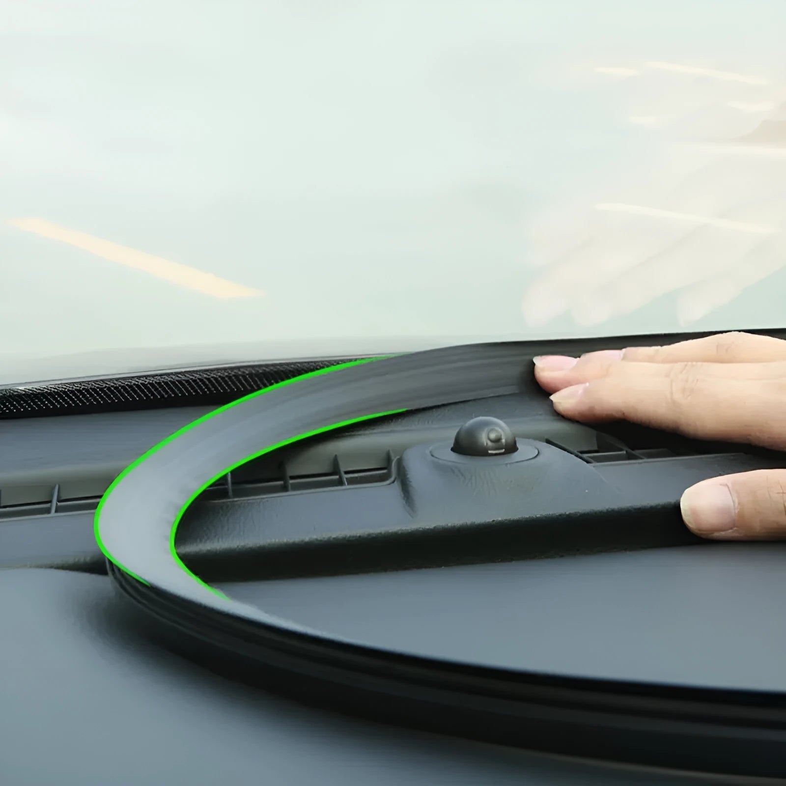 Mitsubishi Outlander dashboard soundproof seal strip with six card slots measuring 1.6 metres