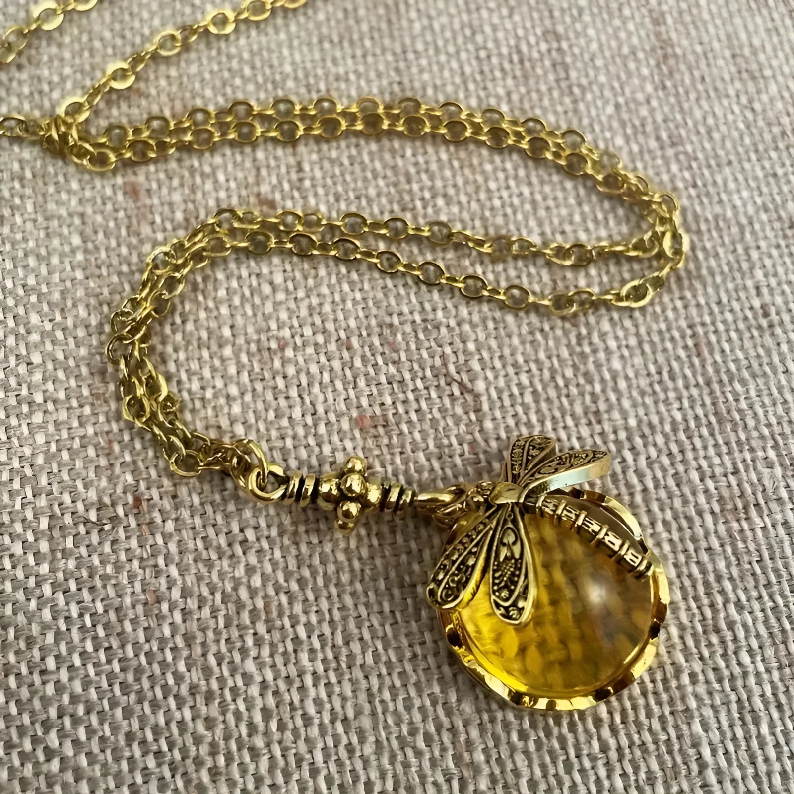 Yellow 925 silver dragonfly pendant necklace with vintage bronze carving on chain