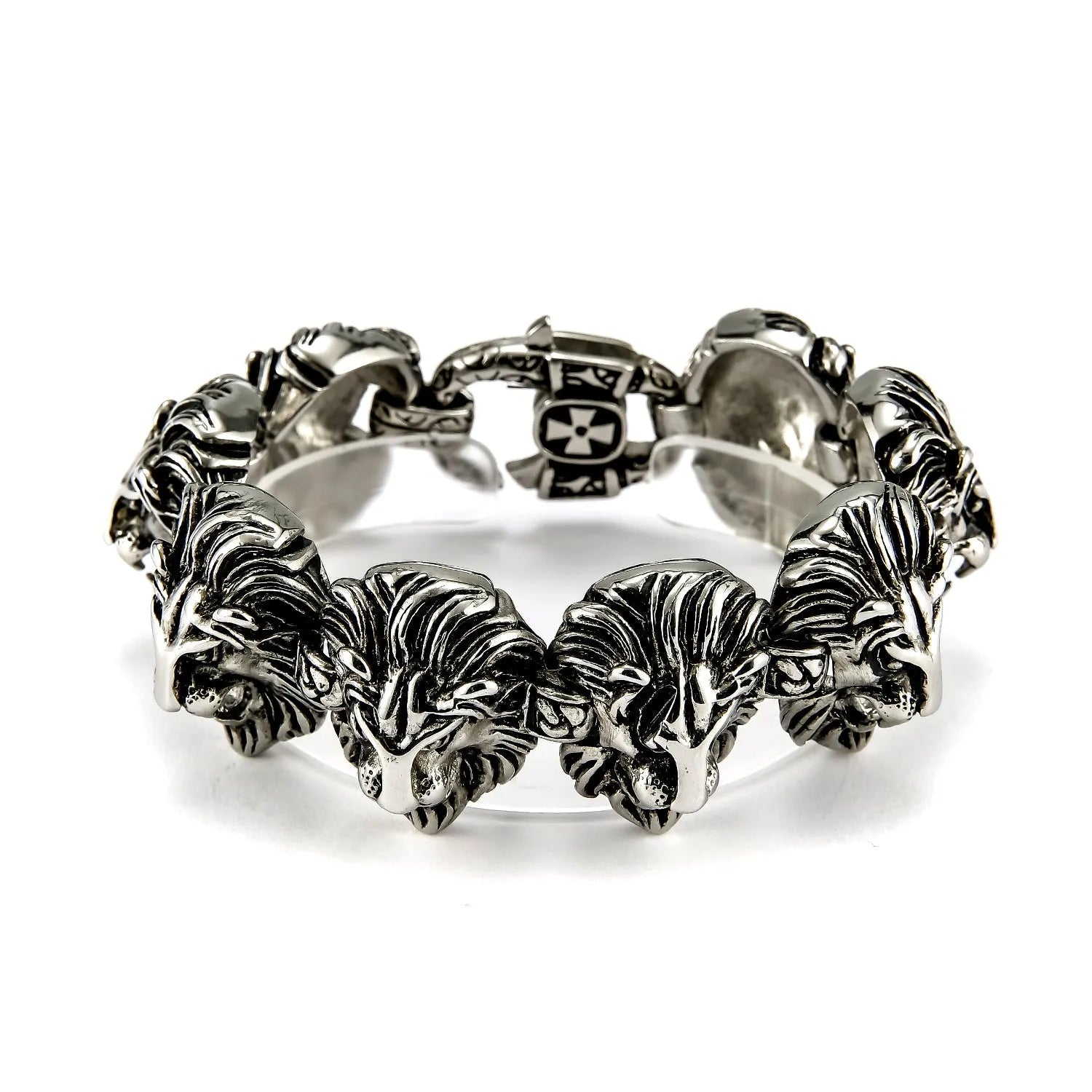 Men's titanium steel bracelet with retro lion's head design, polished steel finish