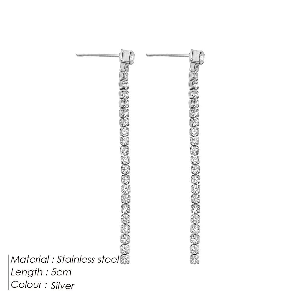 Sweet Elegance geometric zircon earrings in stainless steel with Chinese style line design