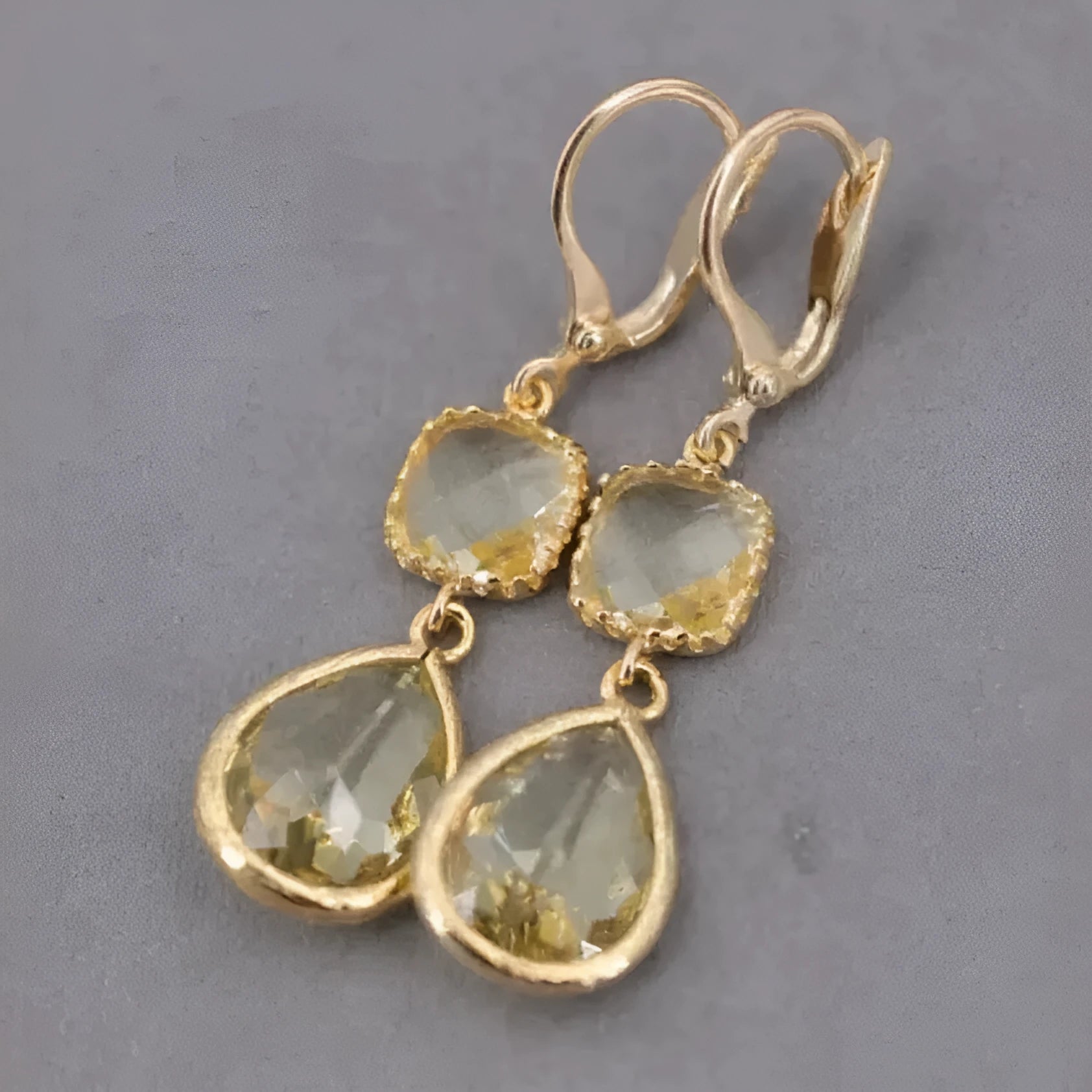 Gold geometric crystal long fringe earrings with exaggerated retro design