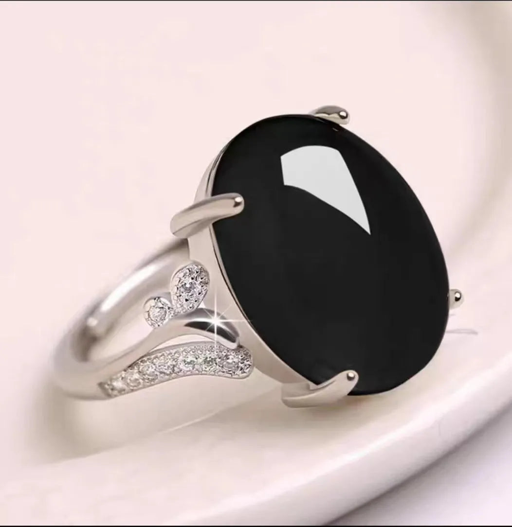Adjustable natural sapphire ring with geometric ethnic design in five colour options