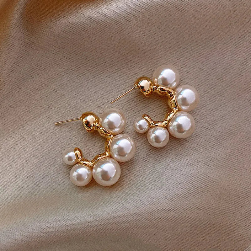 Red bell-shaped alloy earrings for women with hanging design