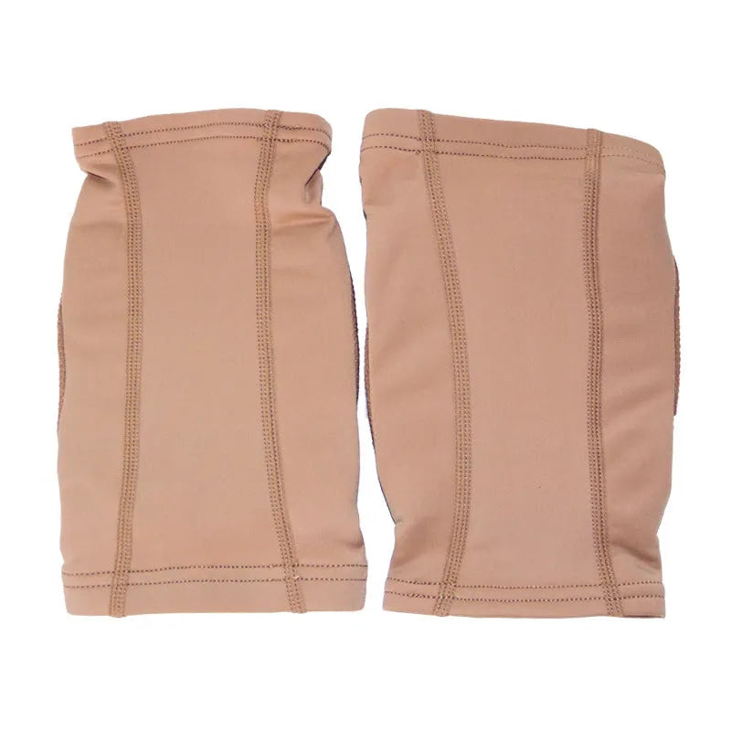 Ballet and dance knee pads in skin colour or black with five sizing options for knee protection