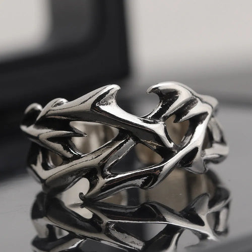 Adjustable copper ring with geometric thorn flower pattern in J2150 thorns colour