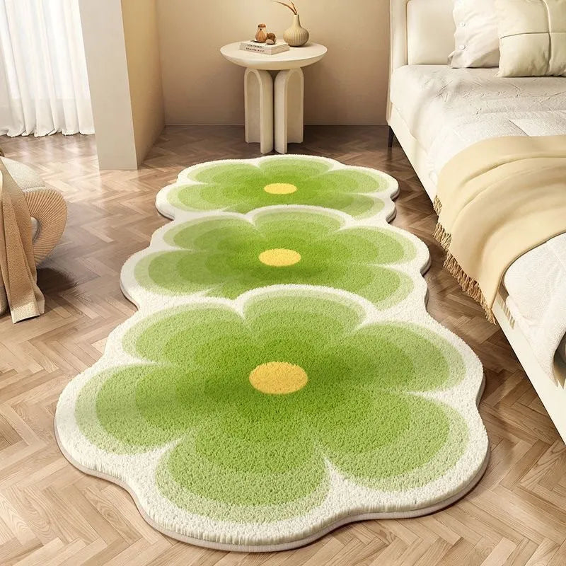 Colourful flower-shaped bedside blanket with floral print on a soft imitation cashmere texture