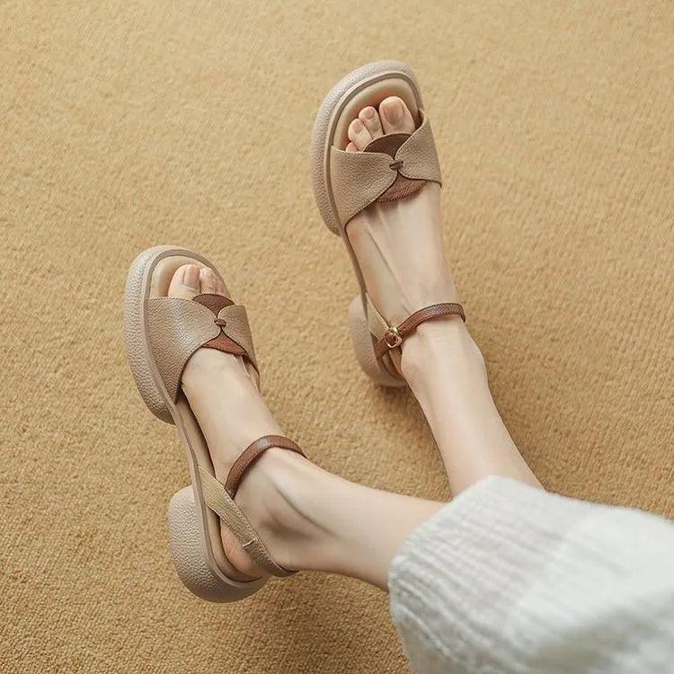 Women's chunky heel platform sandals in renewable leather with open toe design