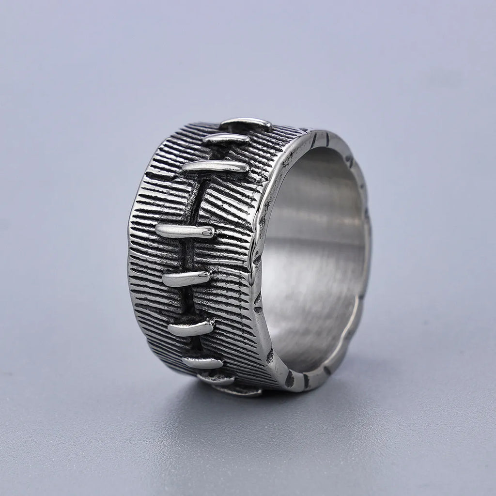 Dark geometric U-shaped titanium steel ring with double ring punk design in retro colour