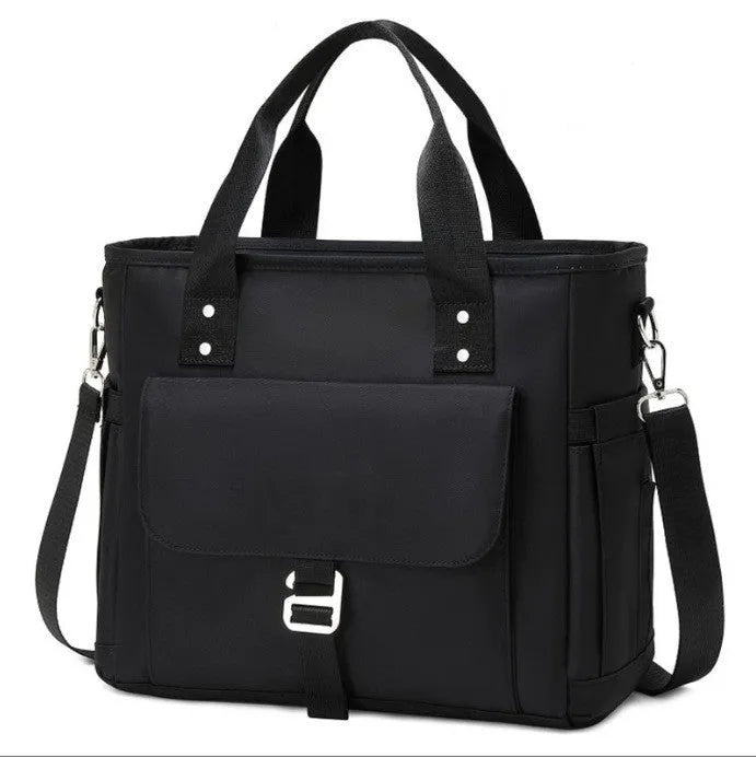 Insulated cube-style hiking bag with removable shoulder strap and side pocket in Oxford cloth