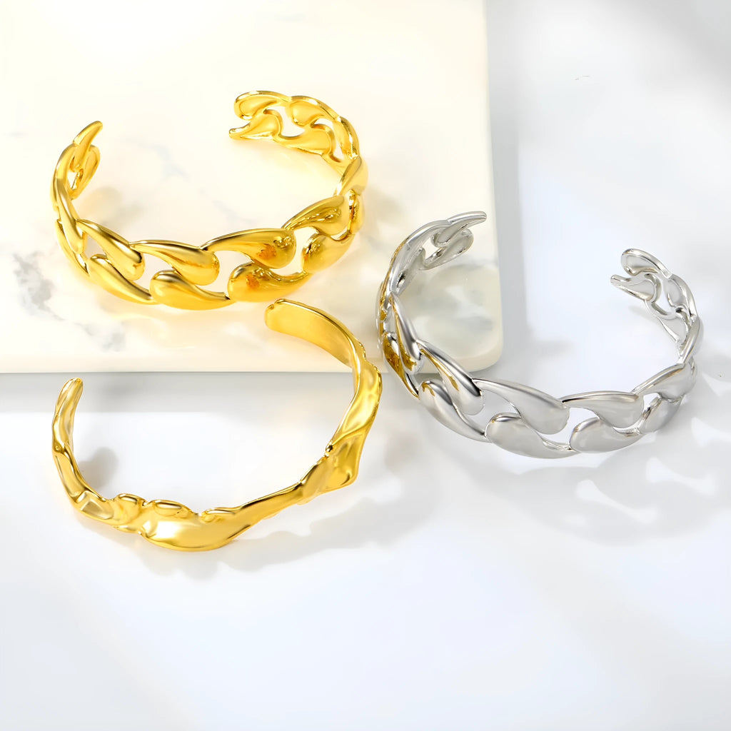 Women's stainless steel adjustable bracelet with alloy detailing in gold and silver tone colour options
