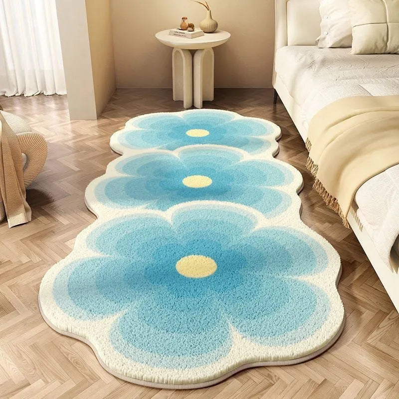 Colourful flower-shaped bedside blanket with floral print on a soft imitation cashmere texture