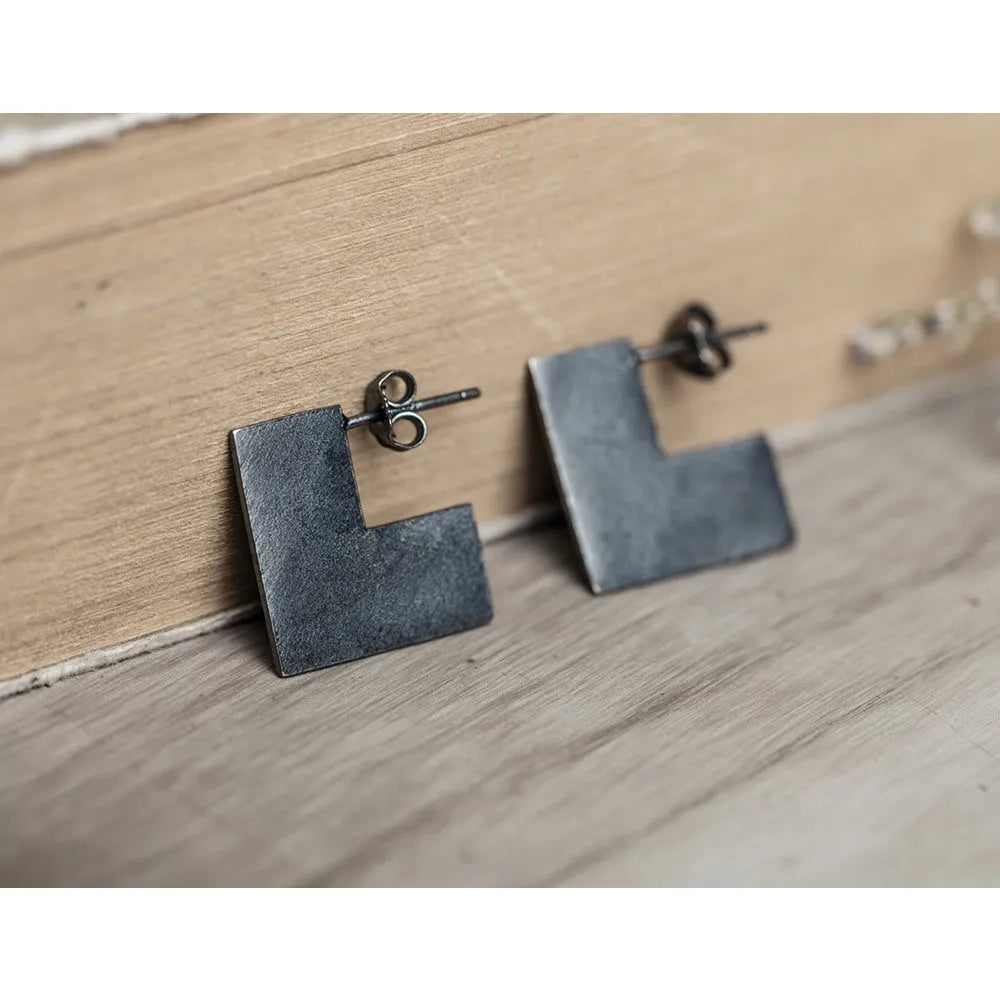 Oxidation black sterling silver geometric square earrings, 16mm minimalist cold wind style