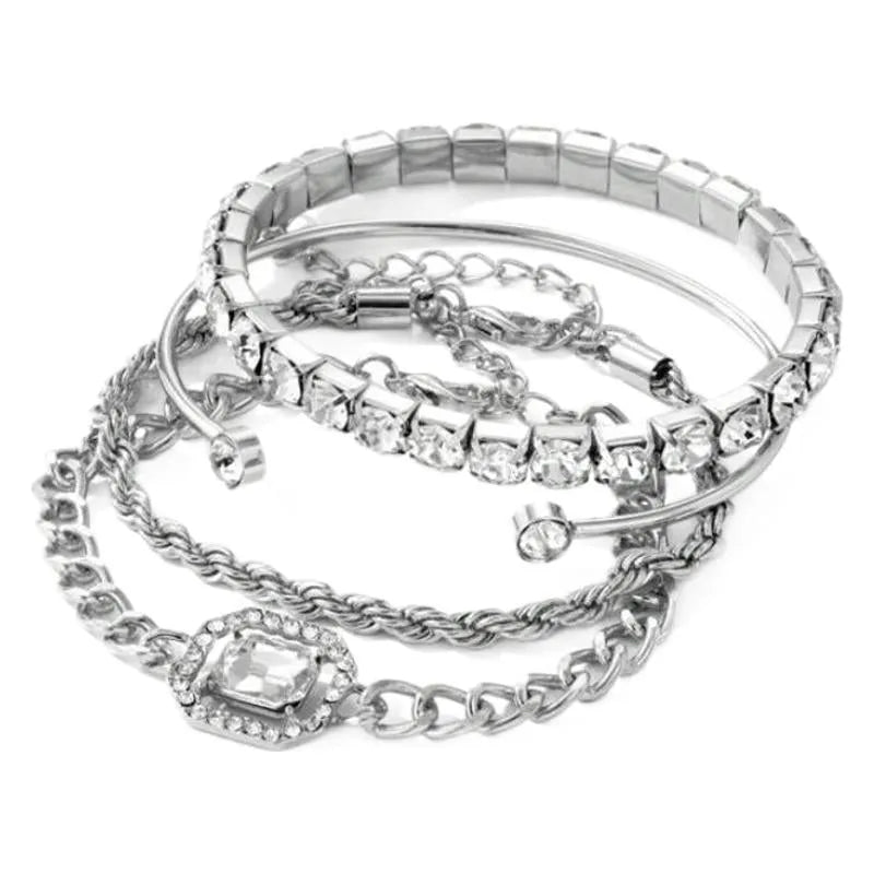 Four-piece retro metal chain bracelet set with square diamond geometric shapes in gold or silver alloy for women