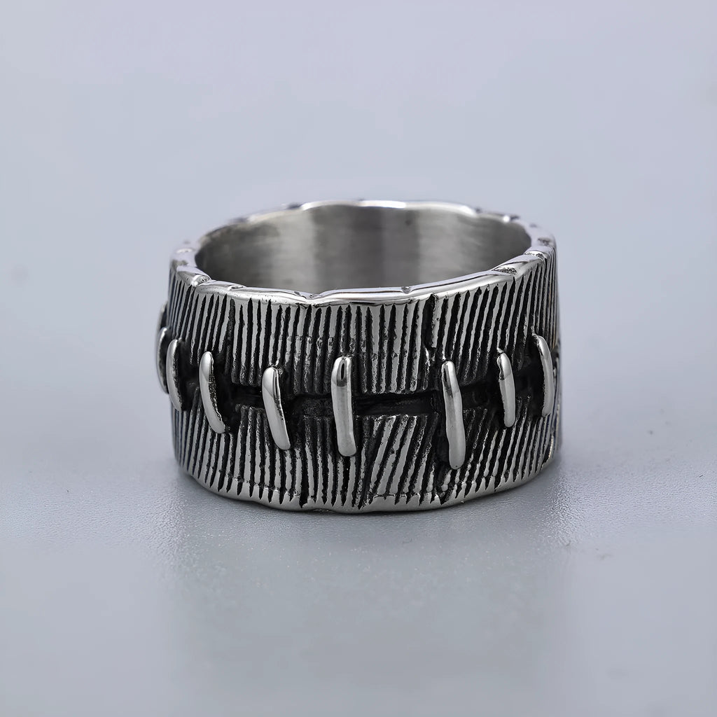 Dark geometric U-shaped titanium steel ring with double ring punk design in retro colour