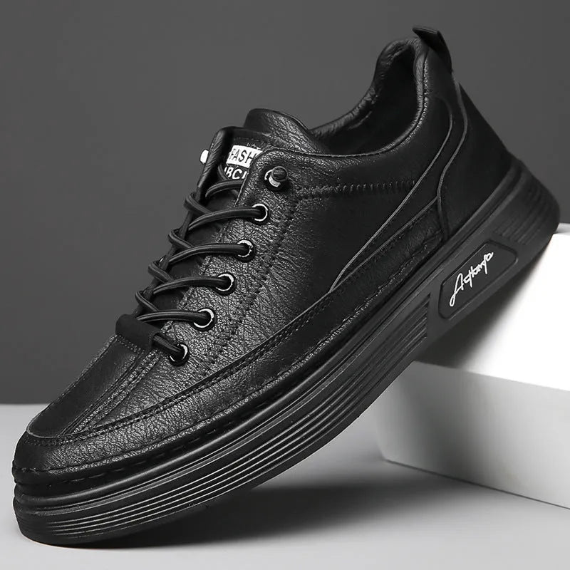 Men's casual shoes with black artificial PU upper, rubber sole, elastic band, low-top round-toe design