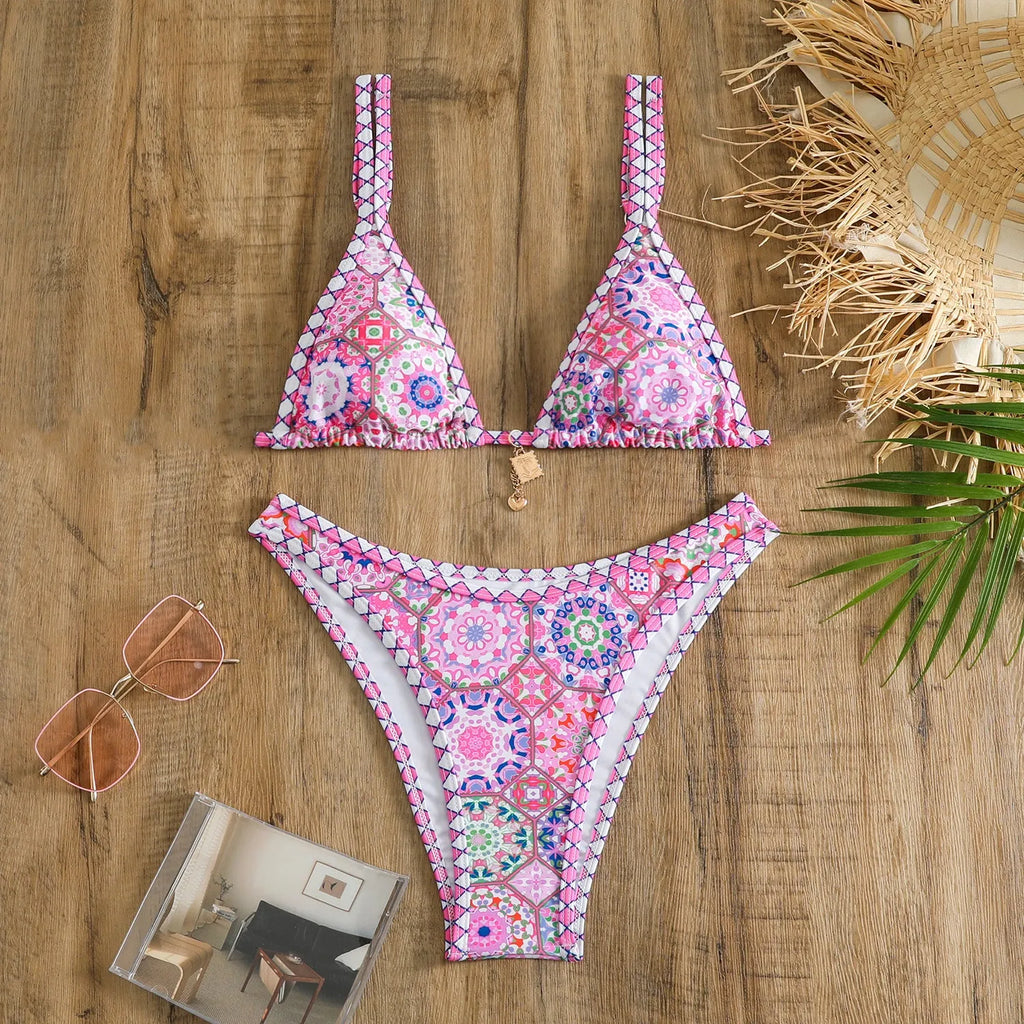 Retro patterned women's bikini swimwear in polyester fabric with four colour options
