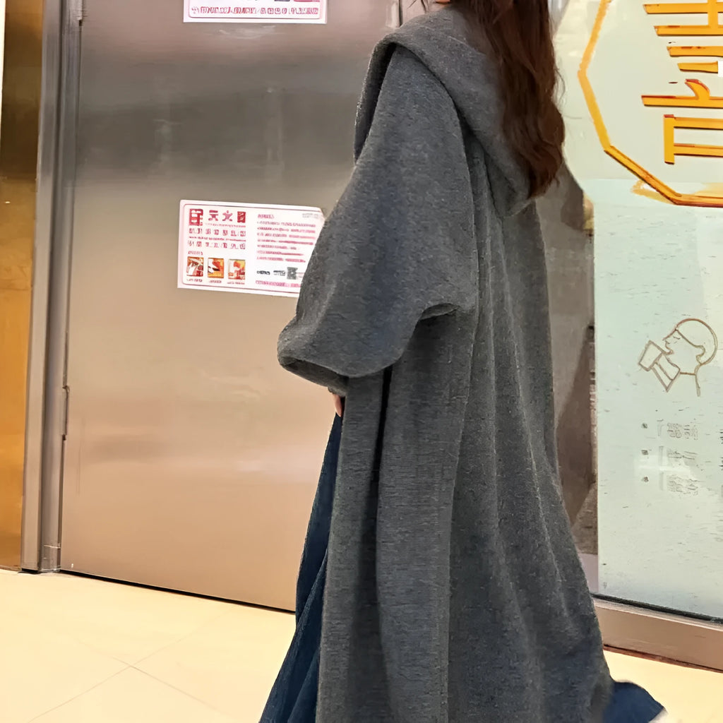 Long grey hooded knitted cardigan for women in loose Korean-style fit.