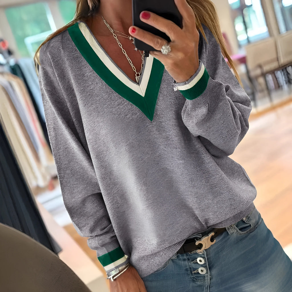 Casual loose knitted top for women in solid colour, polyester pullover sweater, available in sizes S to XL