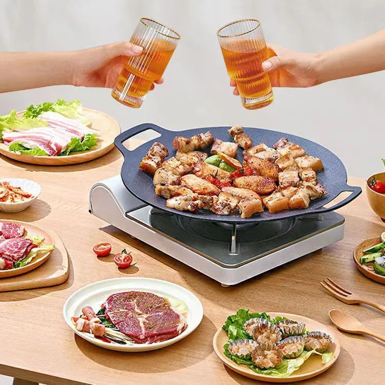Round iron baking tray with Maifan stone non-stick coating in modern minimalist style