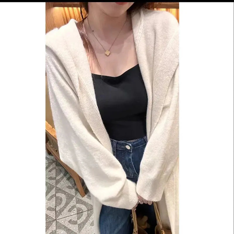 Long grey hooded knitted cardigan for women in loose Korean-style fit.