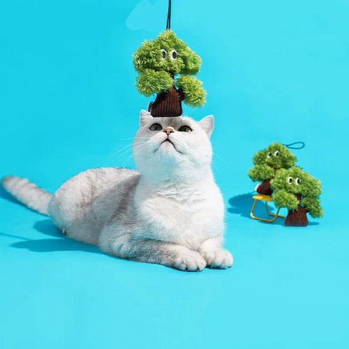 Pine tree shaped catnip toy pendant for cats in three sizes