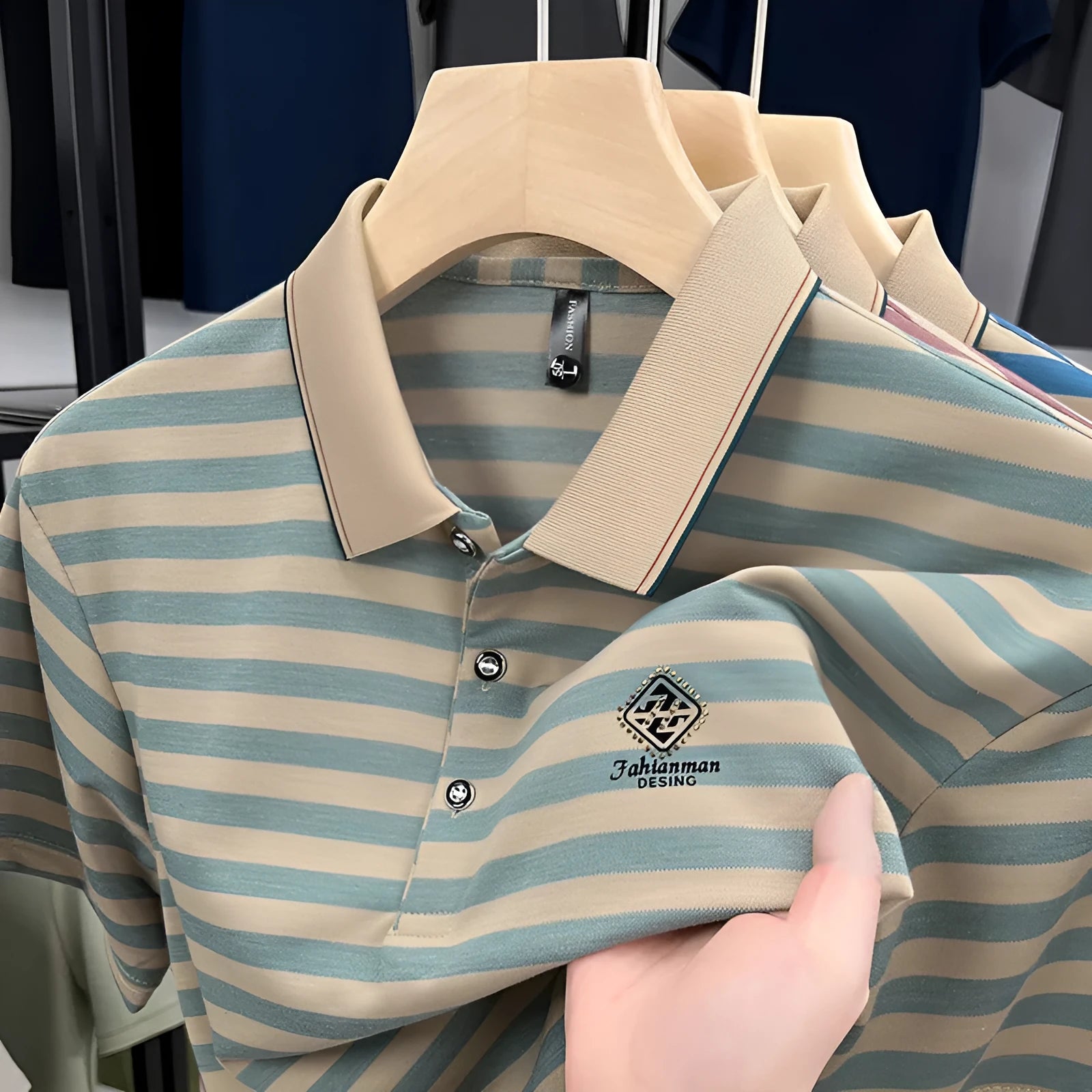 Men's striped casual short sleeve shirt with mosaic pattern detail in polyester fabric