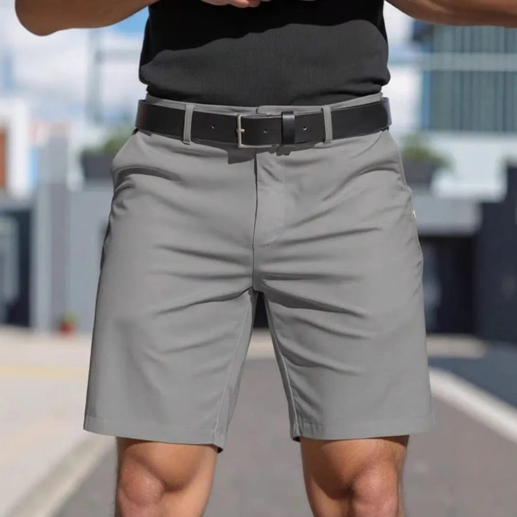 Men's solid colour straight-leg polyester shorts, fifth pants length with micro-elastic fabric