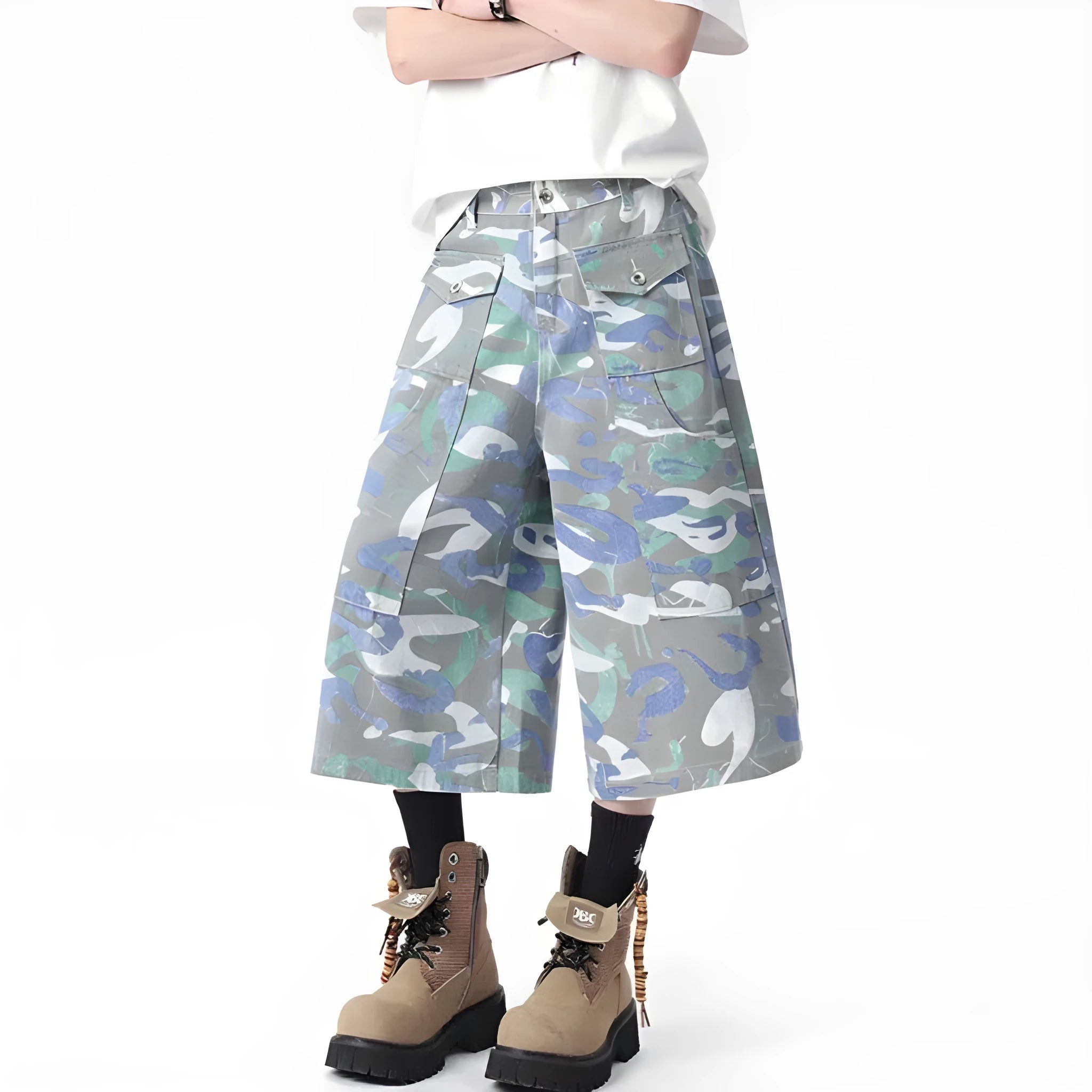 Men's camouflage cropped denim trousers with straight leg and utility pockets
