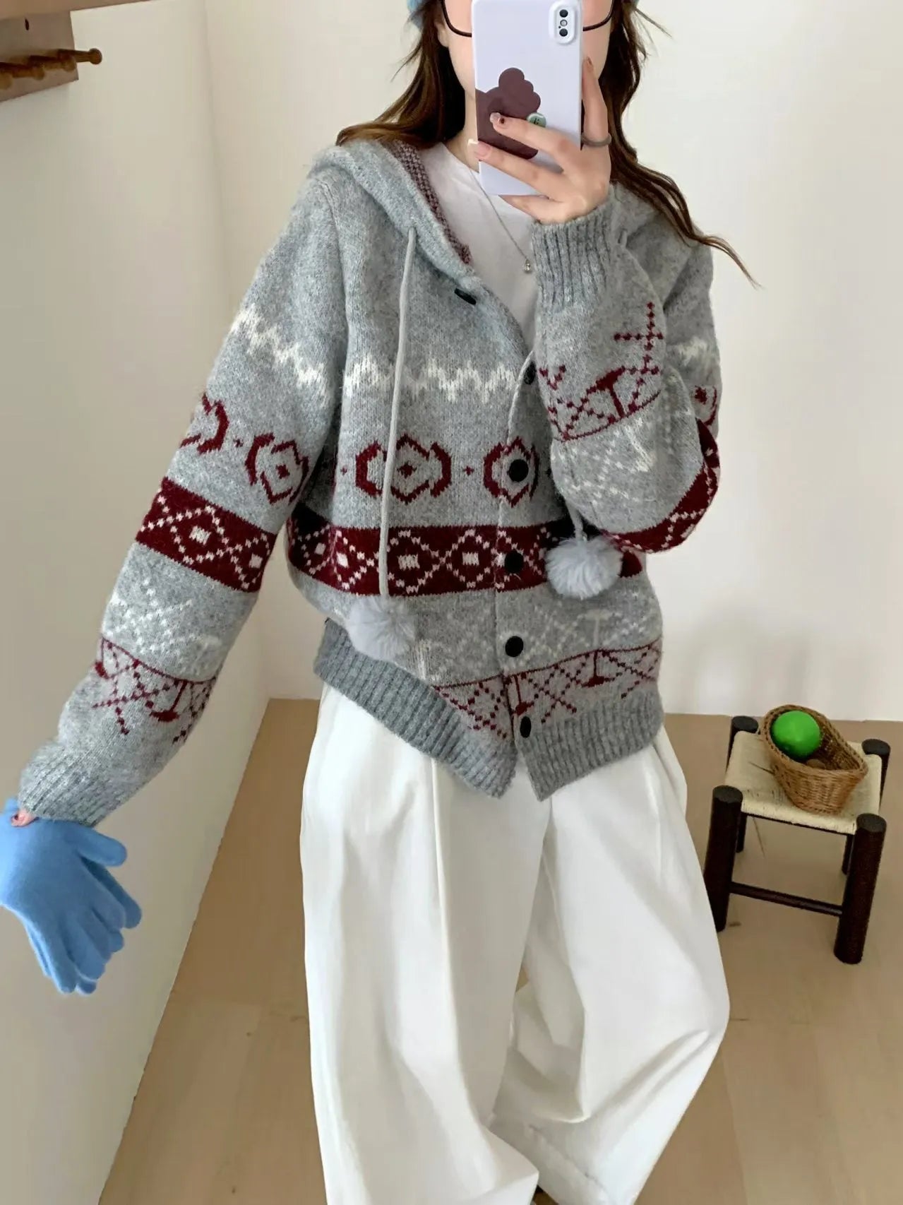 Plus-size women's brocade sweater coat with geometric pattern in loose free size