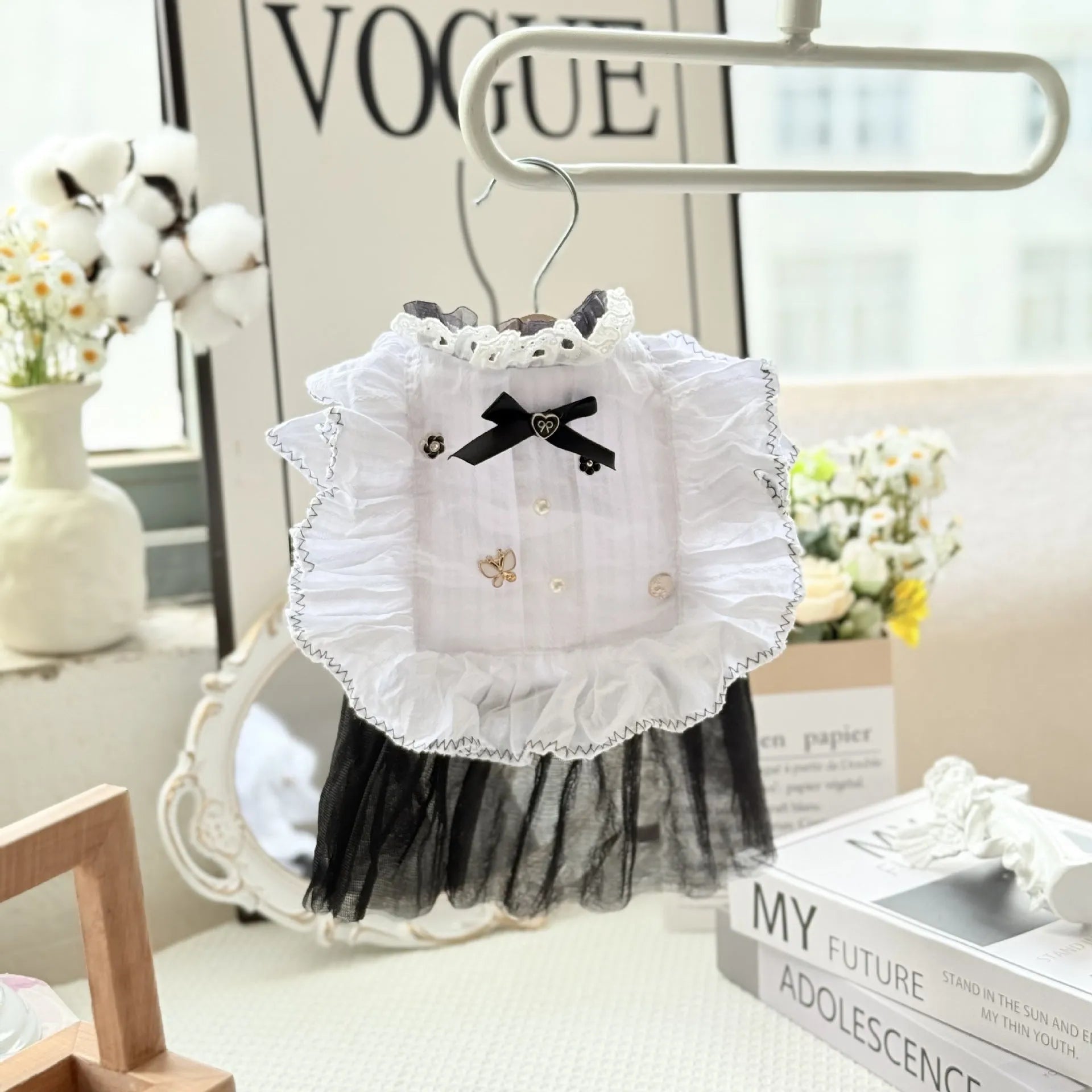 White polyester waltz gauze skirt for small dogs, princess style decorative pet clothing