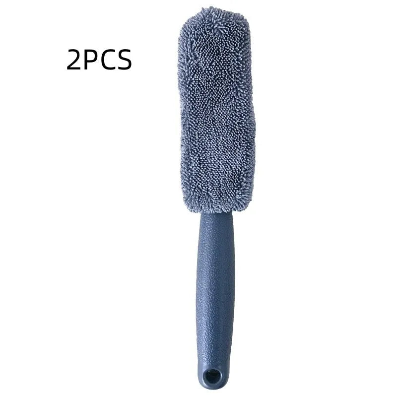 Microfiber car tyre brush with long 29cm handle in grey colour for wheel cleaning