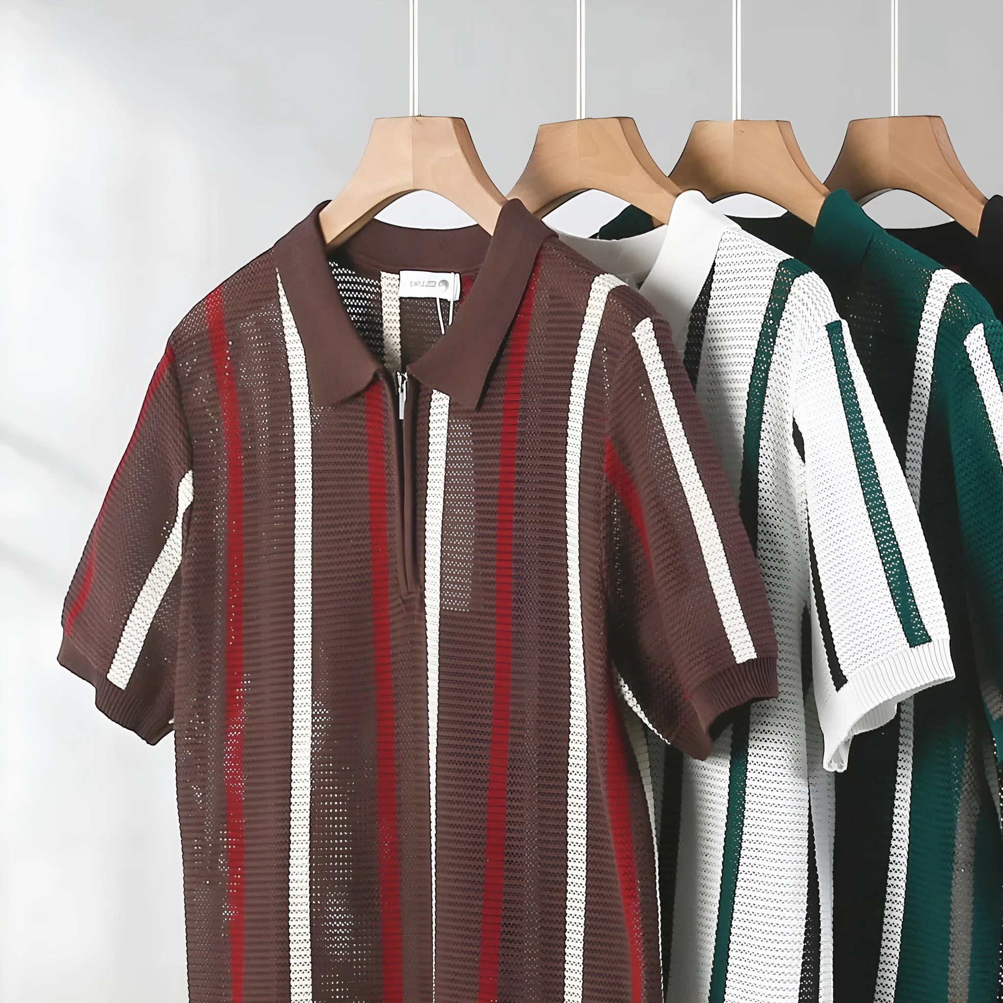 Short-sleeved polo shirt in hollow mesh ice silk fabric with decorative zipper detailing