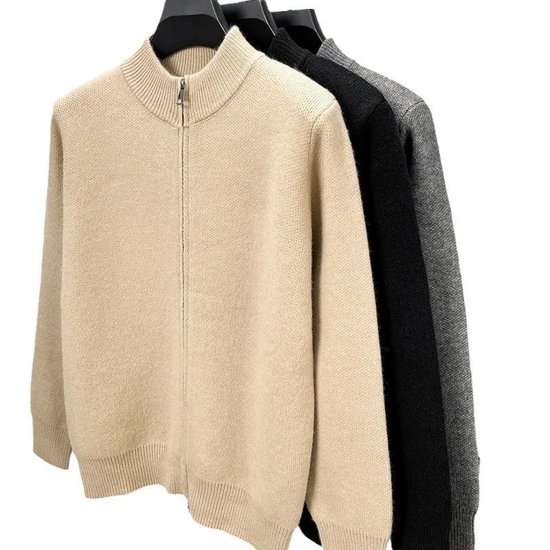 Men's high-stand collar knitted cardigan with zipper front in loose fit design