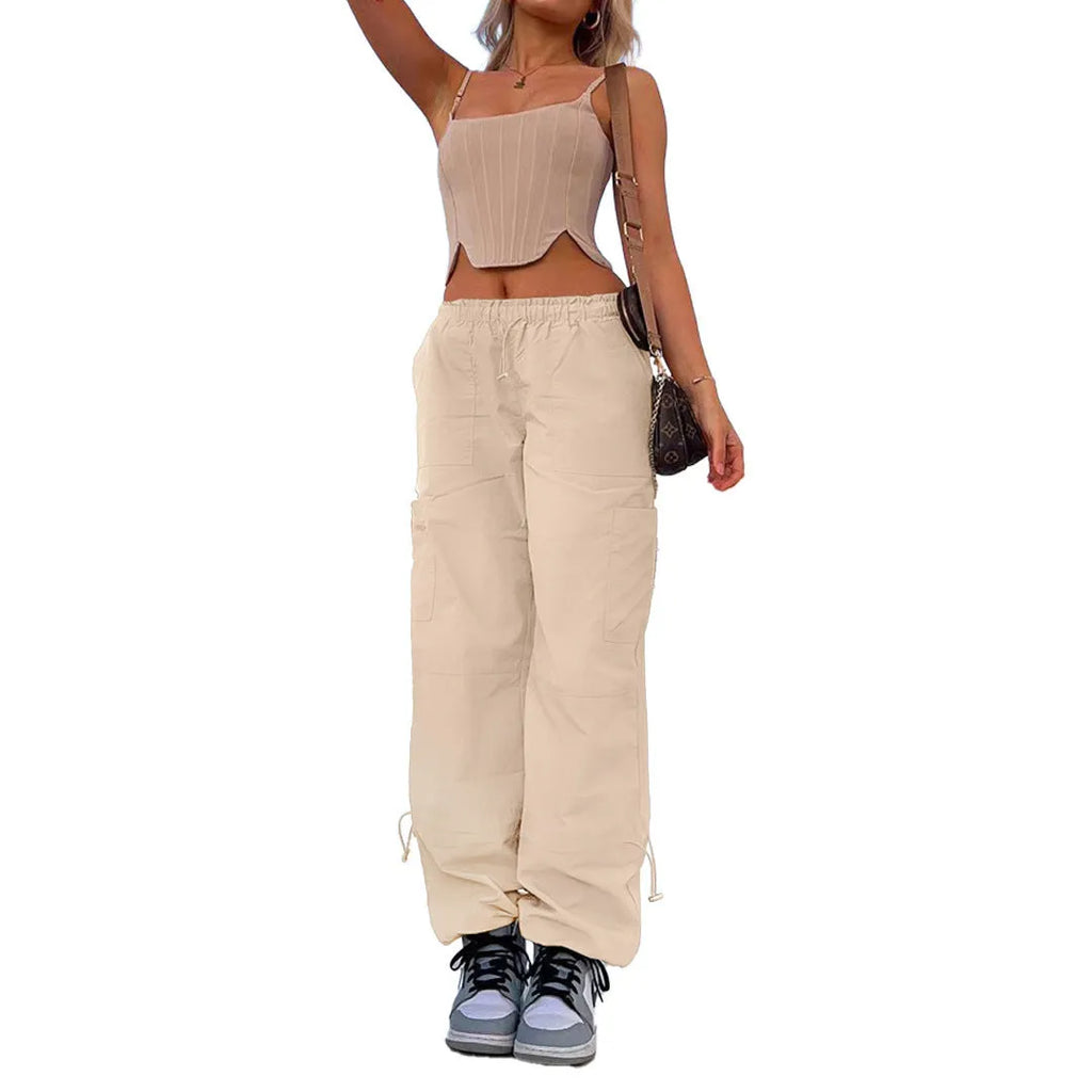 Men's straight-leg multi-pocket cargo trousers in a loose fit, shown in one of six available colours.