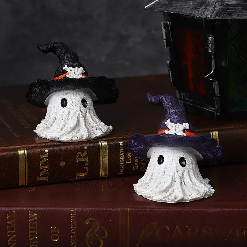 Resin wizard hat ornament in purple or black colour with hanging loop for holiday decoration