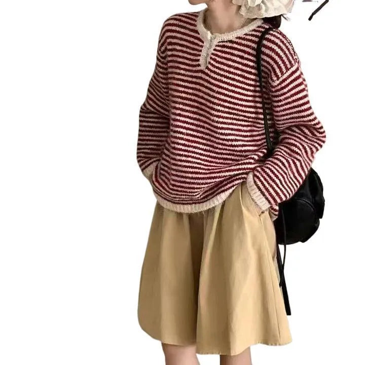 Women's striped cashmere pullover sweater in red with loose fit and plaid pattern