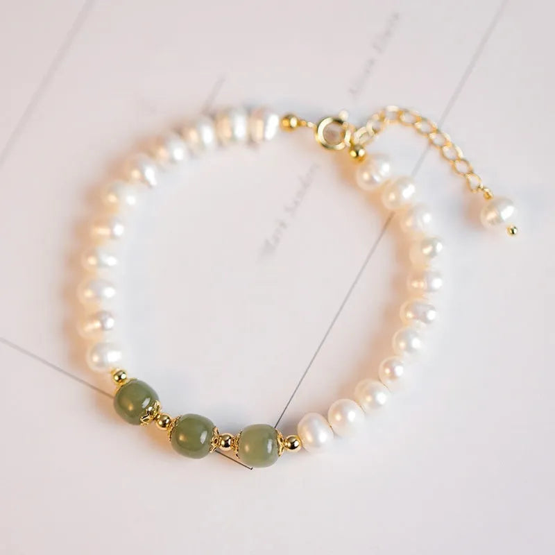 Freshwater pearl bracelet with diamond-shaped design in Hetian jade electroplated colours