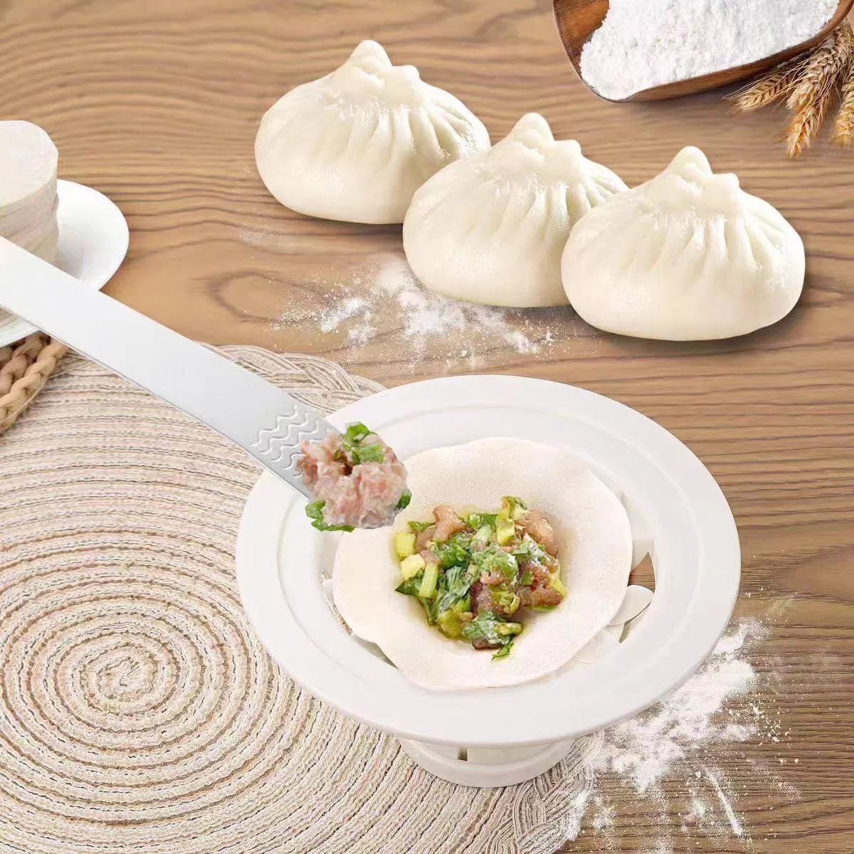 Black Jinkali steamed bun mould set with four different shapes for baozi, dumplings and shaomai