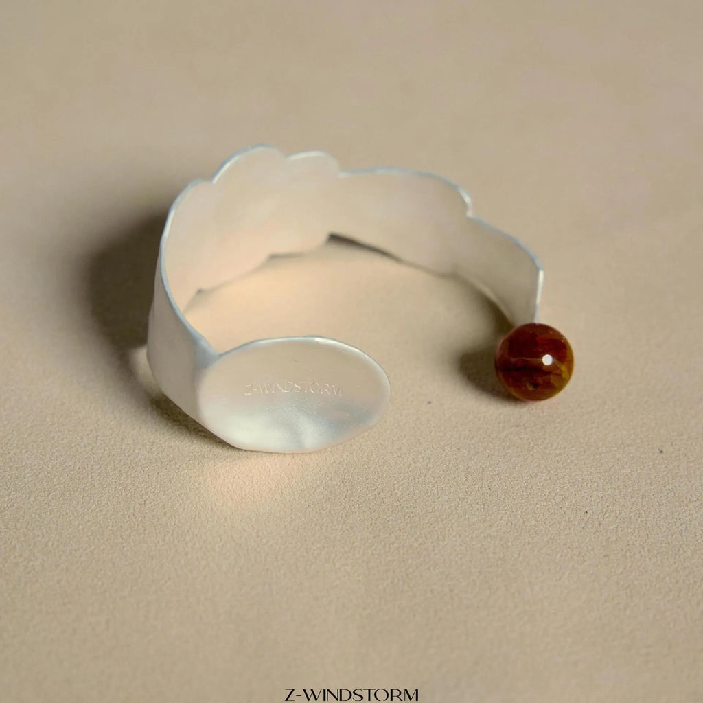Silver-toned electroplated alloy ring and bracelet set with diamond shape design