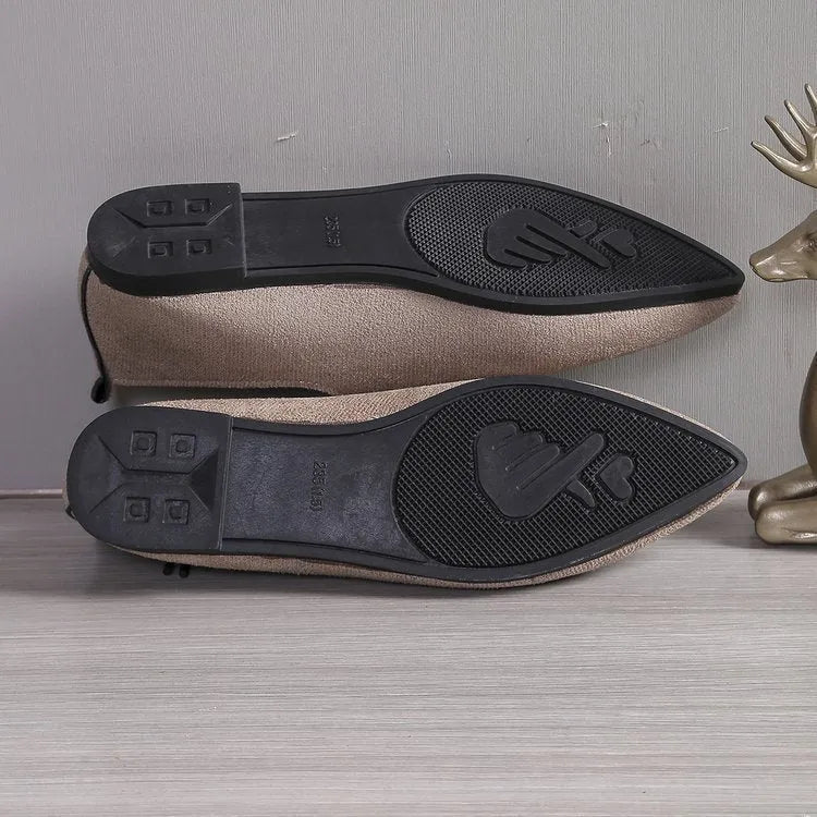 Beige leopard print pointed toe court shoes with artificial PU upper and rubber sole