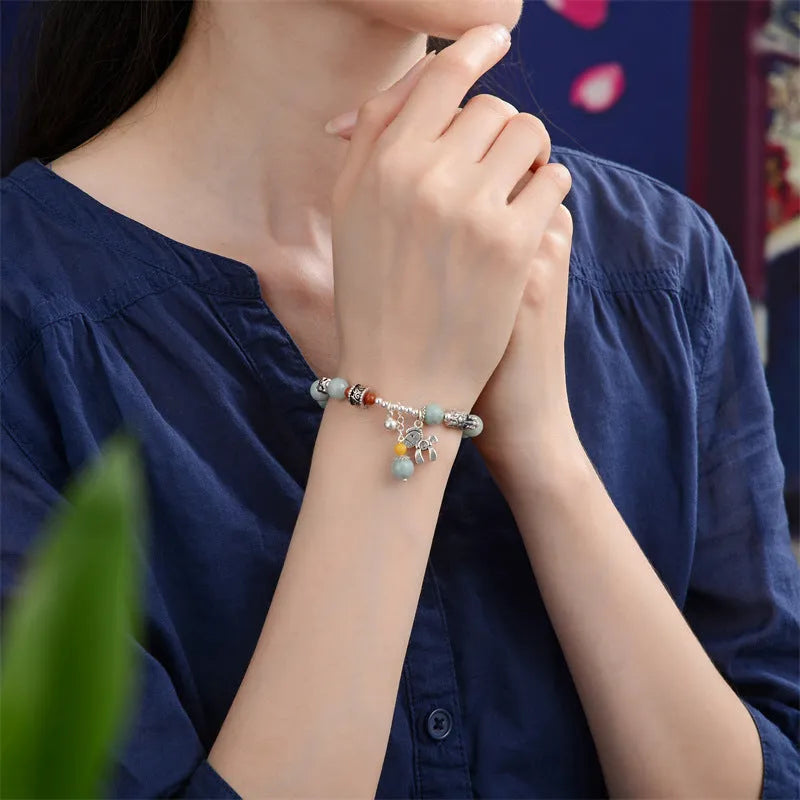 Natural emerald vintage bracelet with grade A jade stones and adjustable alloy fittings in pony style design