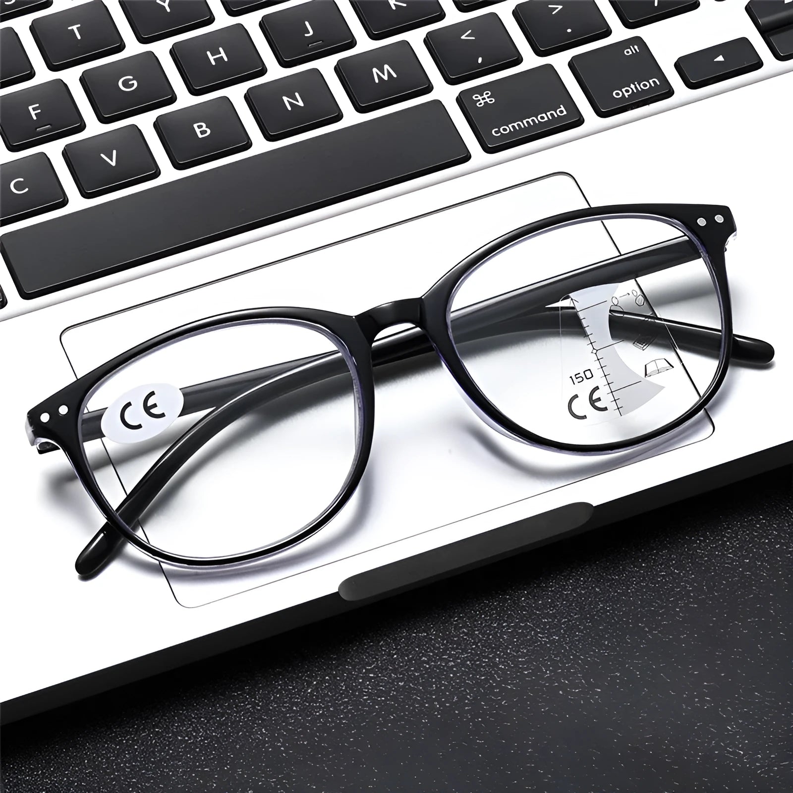Women's multi-focus presbyopic glasses with ultra-lightweight frames and adjustable nose pads
