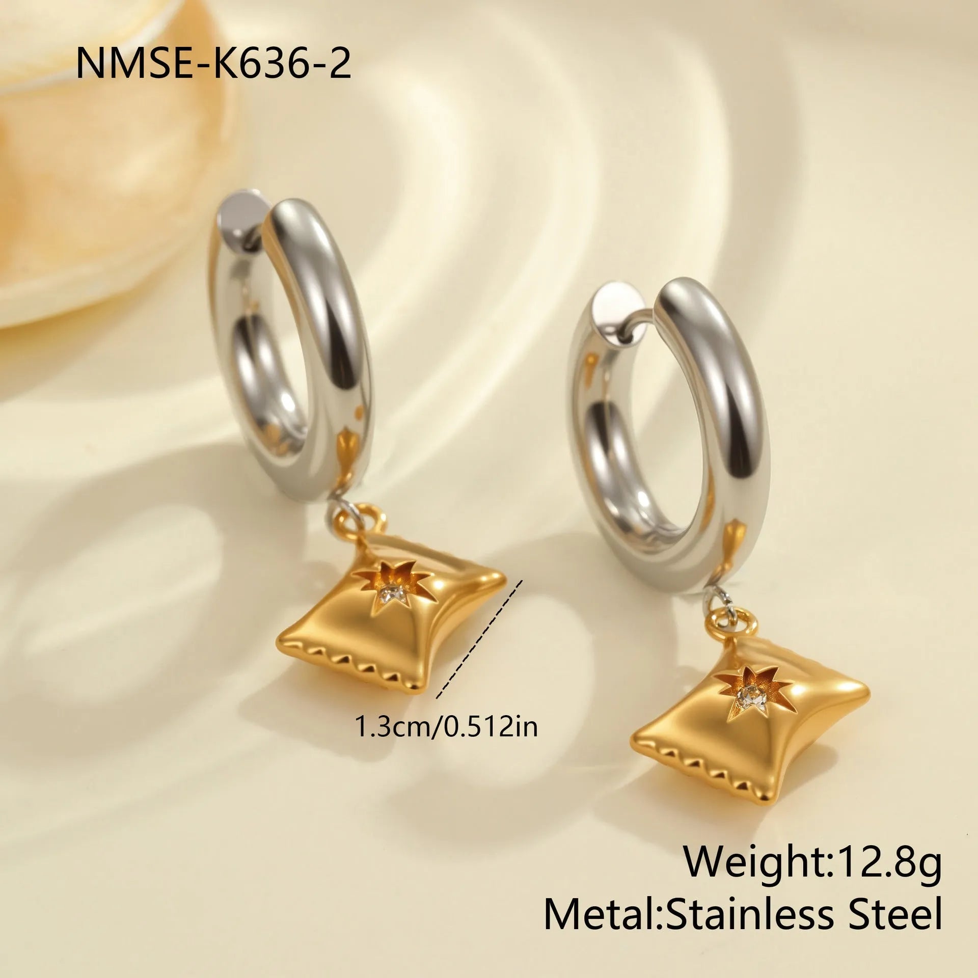 Christmas tree heart earrings in stainless steel with 18K gold electroplating and star designs