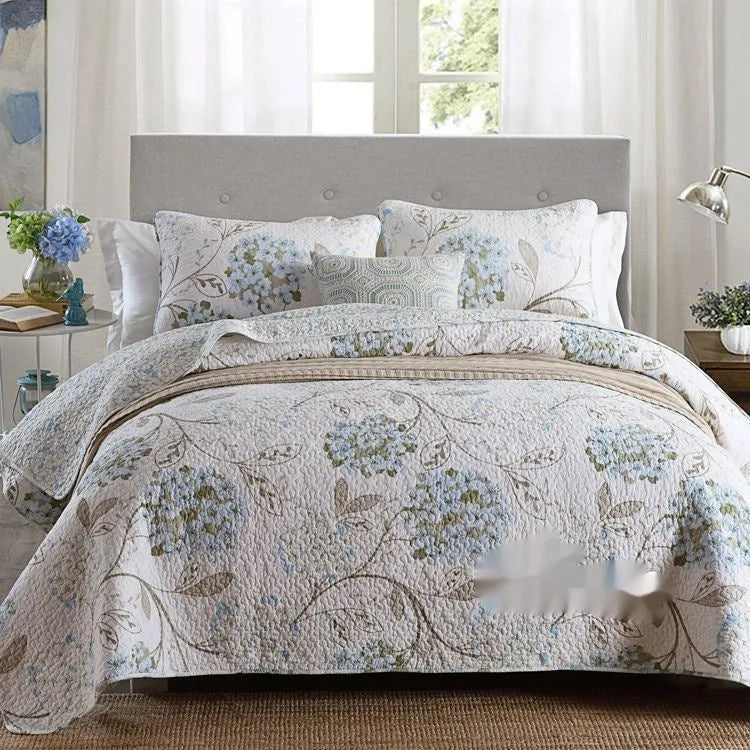 Quilted pure cotton bed cover set with pillowcases for 1.5-1.8 metre beds