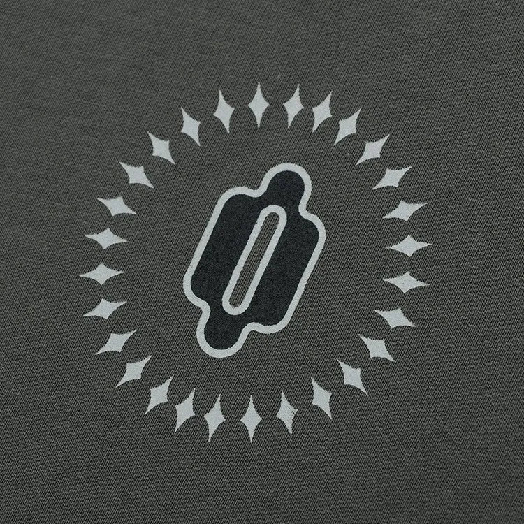 Men's loose grey cotton drop shoulder sweatshirt with long sleeves and letter print.
