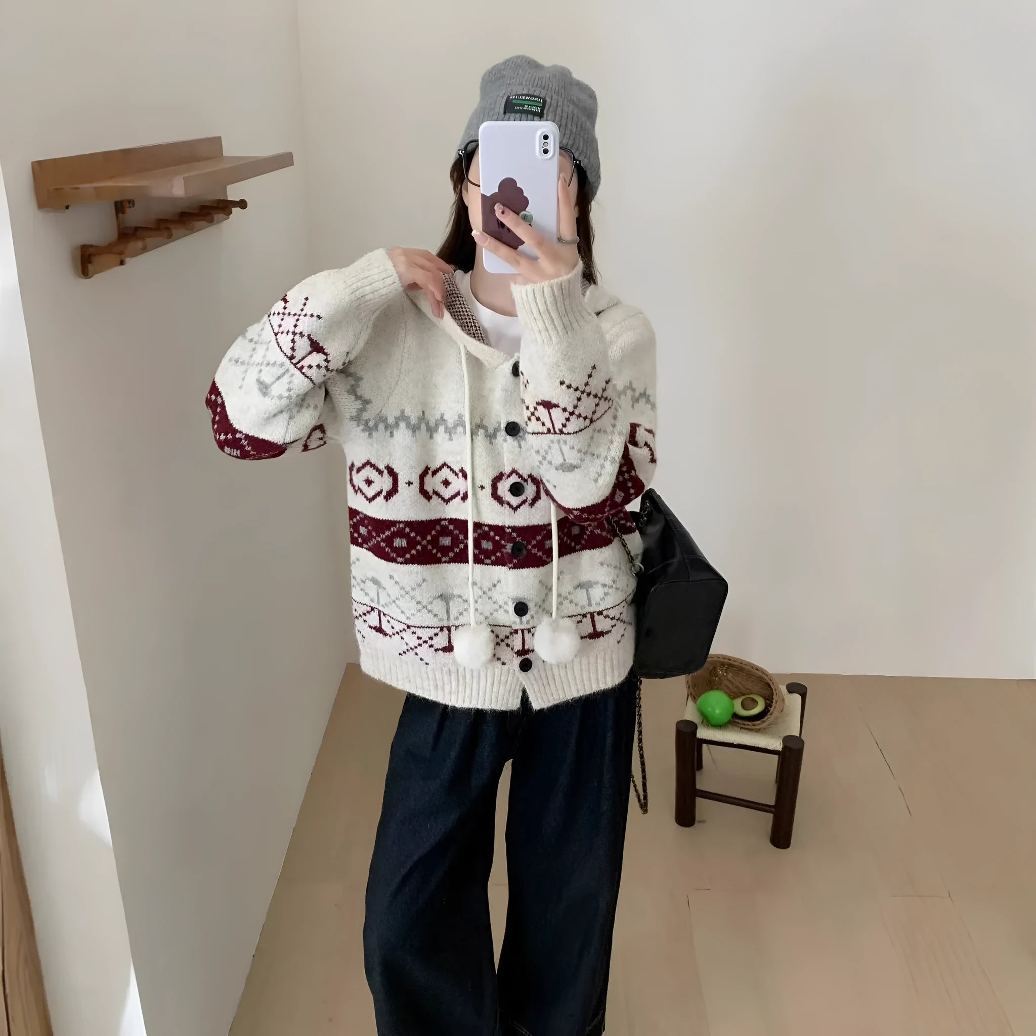 Plus-size women's brocade sweater coat with geometric pattern in loose free size