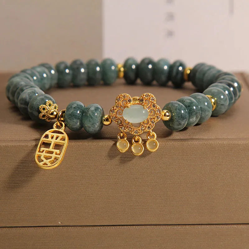 Natural green emerald jade bracelet with alloy safety lock and abacus beads pattern