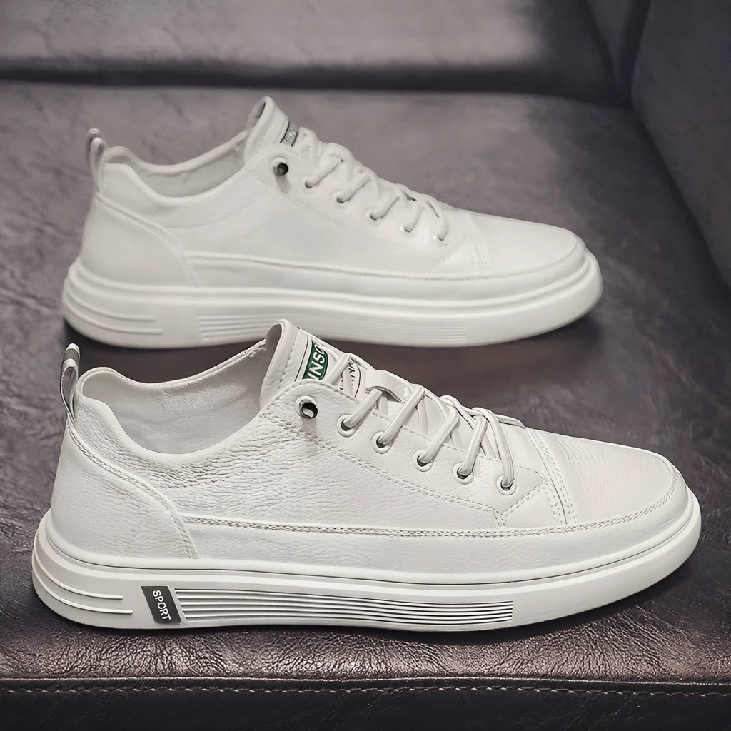 Men's white casual flat shoes with round toe and low heel for summer wear