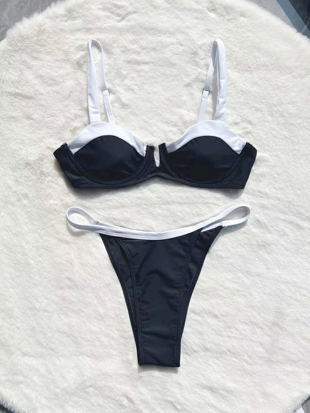 Black low waist women's bikini swimsuit with stitching split design and briefs style