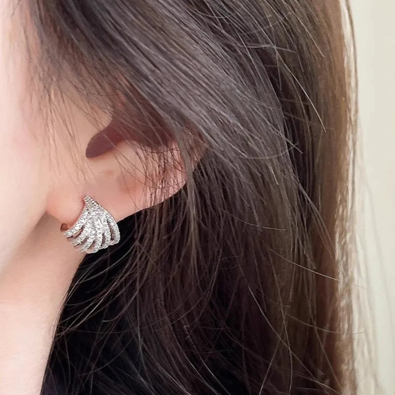 Women's geometric line design earrings with zircon stones and platinum electroplating